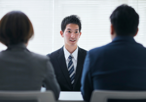 4 Signs You Made a Strong Impression in Your Senior Interview